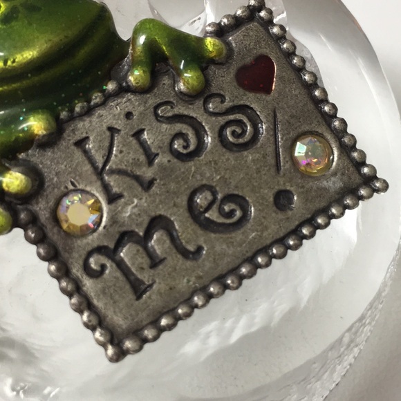 🖤Vtg Frog Prince pewter brooch - Picture 5 of 13